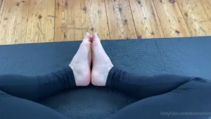 KFlexibleFeet [ kseniafeet ] Onlyfans leaked video 18034486 on Hotleaks.tv