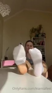 KFlexibleFeet [ kseniafeet ] Onlyfans leaked video 18034516 on Hotleaks.tv