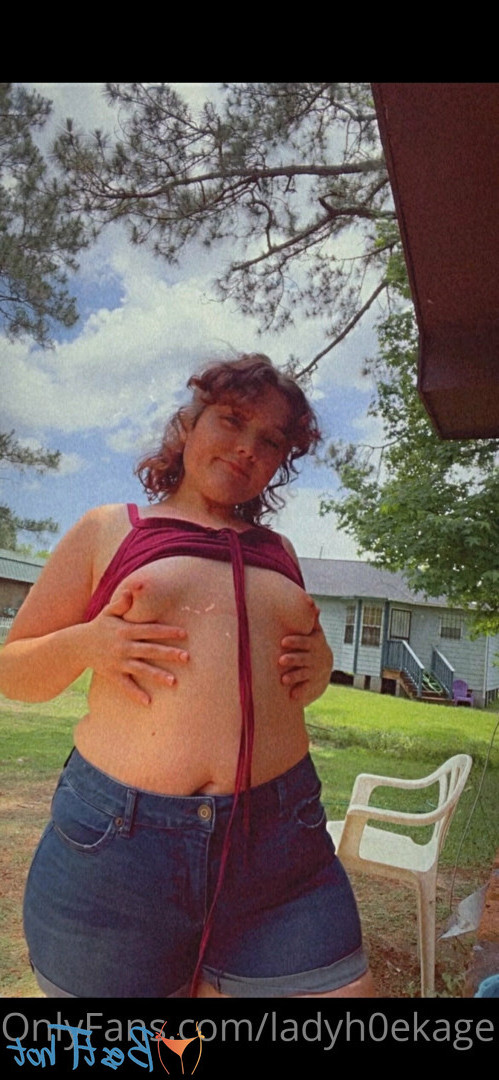 ladyh0ekage Onlyfans leaked photo 17444744 on Hotleaks.tv