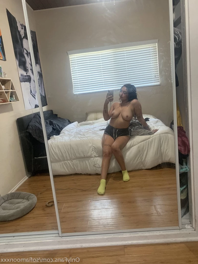  [ sofiamoonxxx ] Onlyfans leaked photo 4619522 on Hotleaks.tv