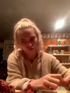 Lana Sharapova 👸🏼 VIP [ lanasharapovax ] Onlyfans leaked video 18032854 on Hotleaks.tv