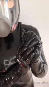 Latex Alina [ latex_alina ] Onlyfans leaked video 18031937 on Hotleaks.tv