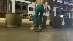 18030898