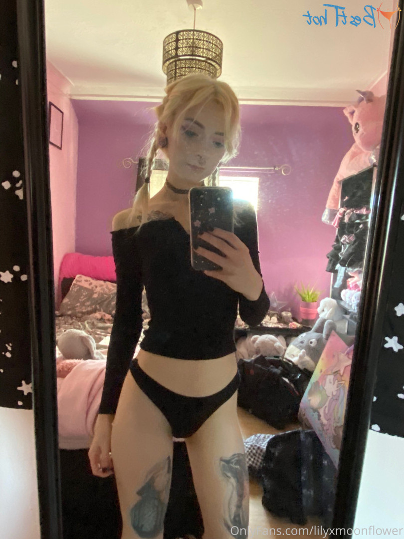 Lily Moonflower [ lilyxmoonflower ] Onlyfans leaked photo 17481154 on Hotleaks.tv