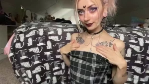 Lily Moonflower [ lilyxmoonflower ] Onlyfans leaked video 18028000 on Hotleaks.tv