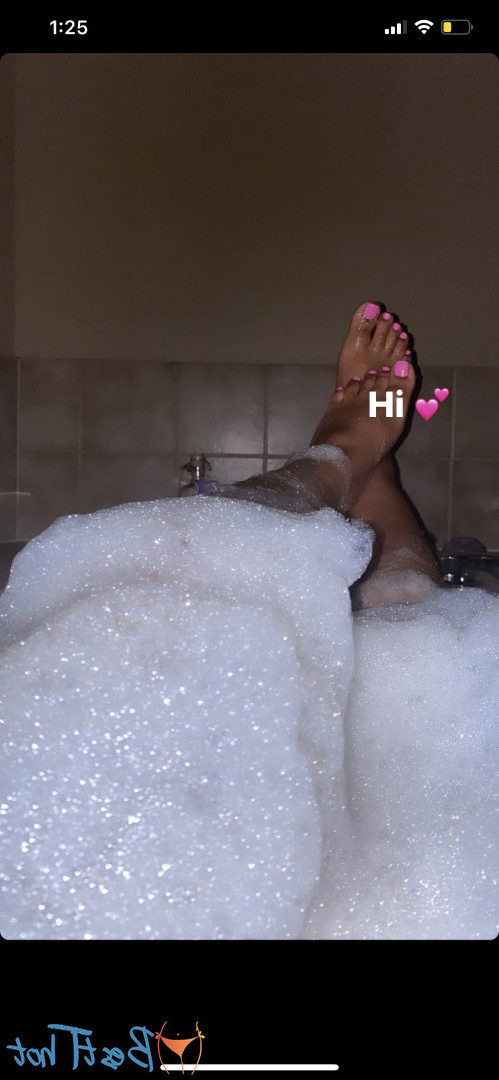 Carmela Habibi [ littlemisslibrarian ] Onlyfans leaked photo 17517934 on Hotleaks.tv