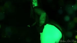 Dominatrix Mistress Lola Ruin [ lolaruin ] Onlyfans leaked video 18026096 on Hotleaks.tv