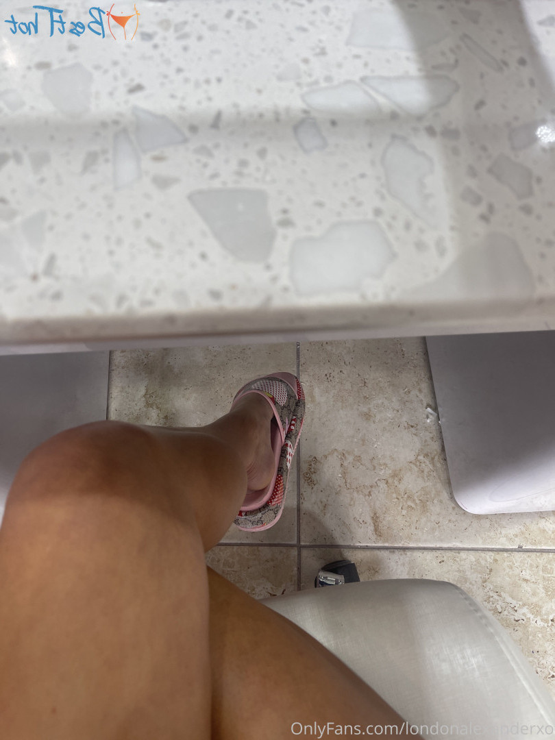 londonalexanderxo Onlyfans leaked photo 17463839 on Hotleaks.tv