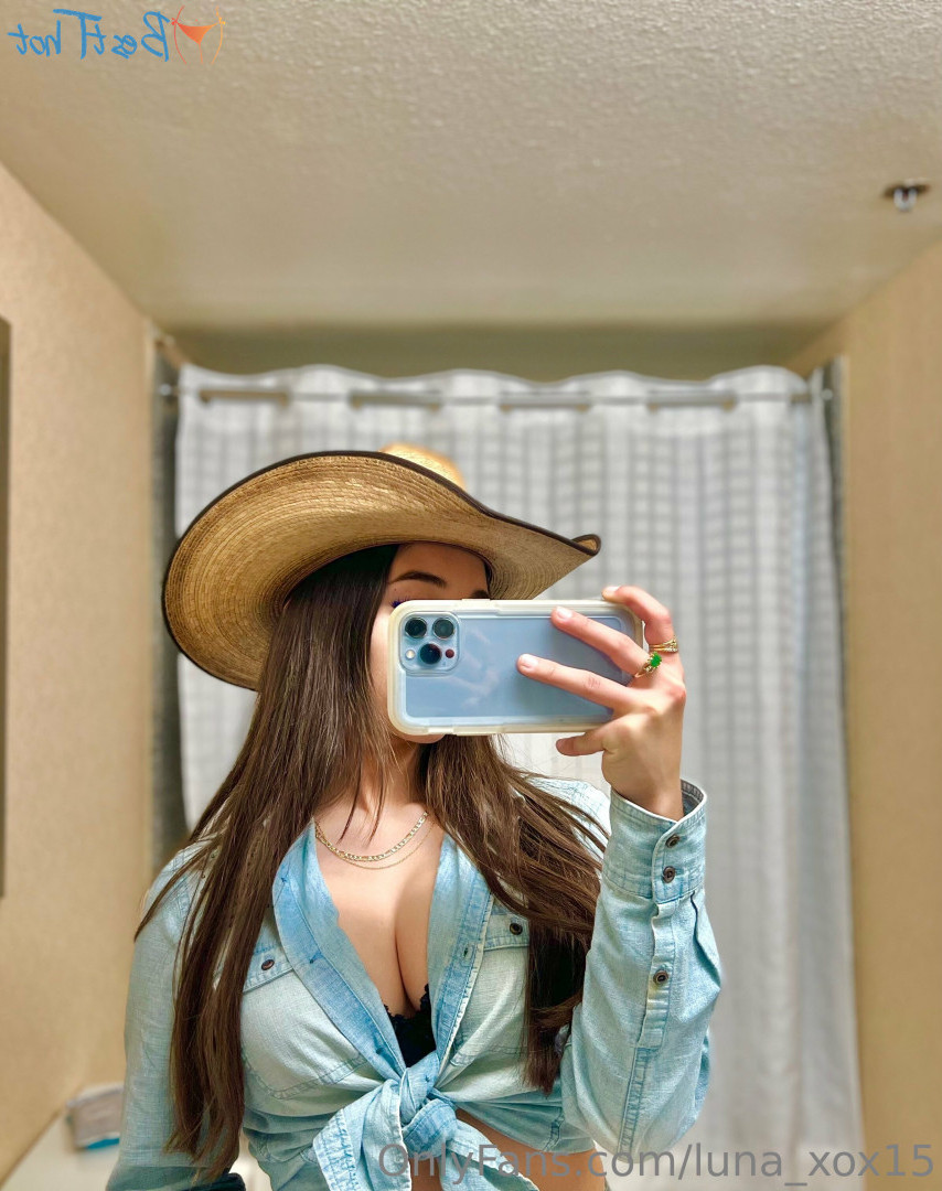 luna_xox15 Onlyfans leaked photo 17861549 on Hotleaks.tv