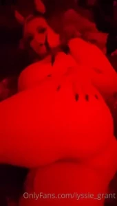18021319