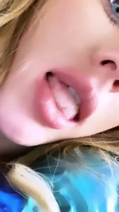1758087
