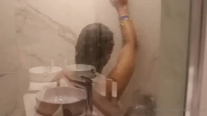 18016231