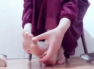 18008953
