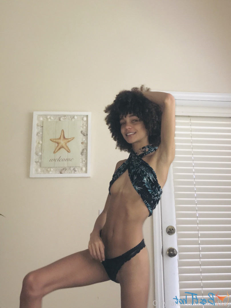 Pink Ivy [ pinkivyyyy ] Onlyfans leaked photo 17283799 on Hotleaks.tv