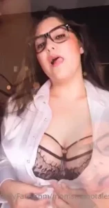 momstabootales Onlyfans leaked video 18004937 on Hotleaks.tv