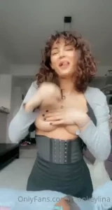 Venus in jeans [ venus_in_jeans ] Onlyfans leaked video 18003769 on Hotleaks.tv