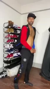 mrscottypisback Onlyfans leaked video 18002680 on Hotleaks.tv