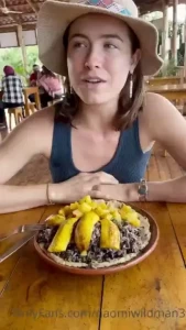 Naomi Wildman [ naomiwildman3 ] Onlyfans leaked video 17998628 on Hotleaks.tv