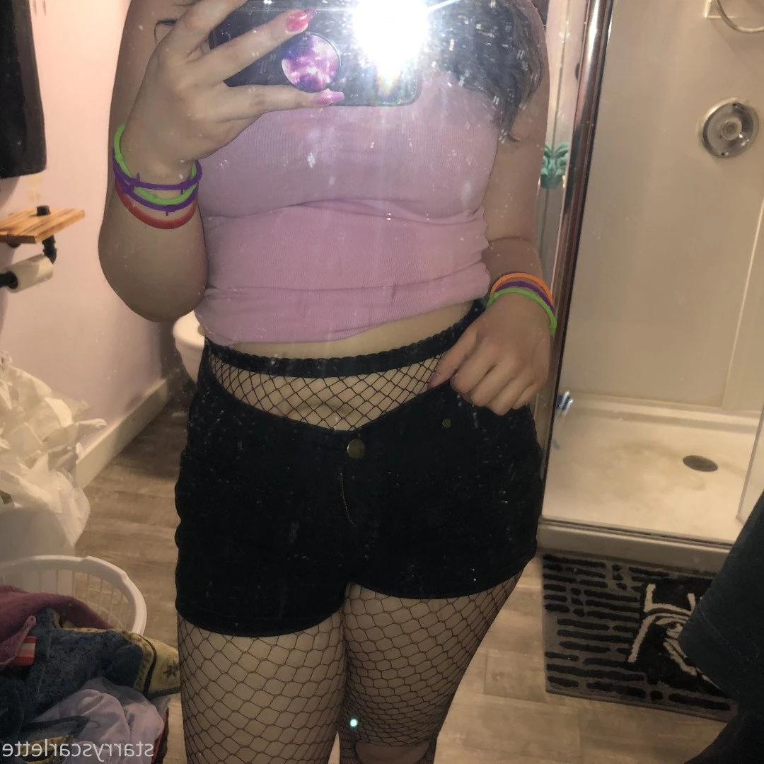 𝙏𝙃𝙄𝘾𝘾 𝙈𝙊𝙈𝙈𝙔 🍒 $3 [ starryscarlette ] Onlyfans leaked photo 1119937 on Hotleaks.tv