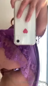 Princess Leia Lovelyn [ leialovelyn ] Onlyfans leaked video 17992435 on Hotleaks.tv