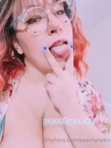 fruitsbunni ! 🌸 (previously peachyneko) [ fruitsbunni ] Onlyfans leaked video 17987319 on Hotleaks.tv