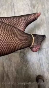 17985122