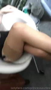 17984900