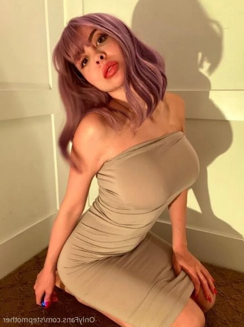 Zayla [ stepmother ] Onlyfans leaked photo 1127121 on Hotleaks.tv