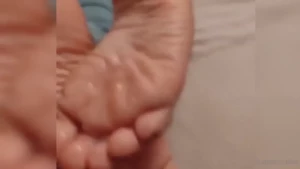 raposinhafeet_ Onlyfans leaked video 17980432 on Hotleaks.tv
