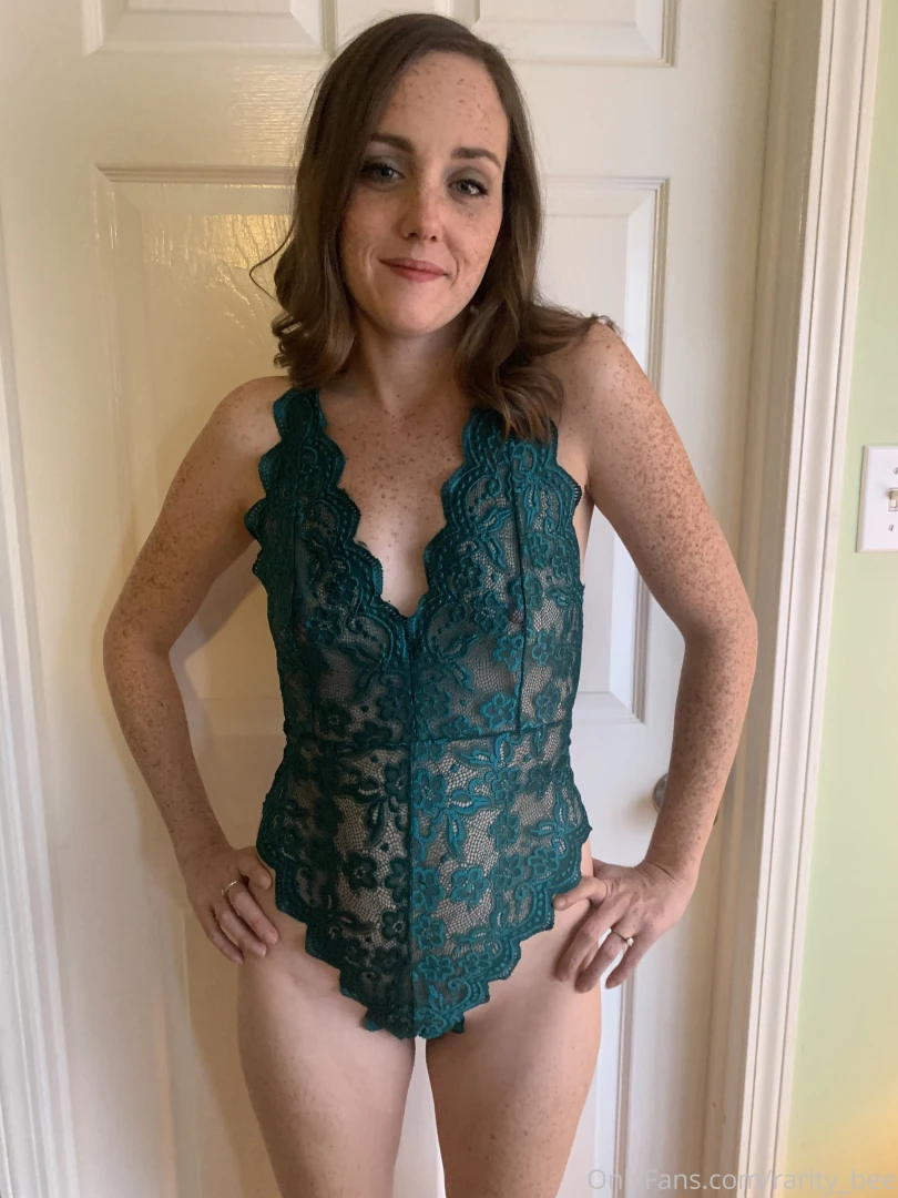 RarityBee 🐝 NO PPV’s! 🔝 0.4% [ rarity_bee ] Onlyfans leaked photo 17564345 on Hotleaks.tv