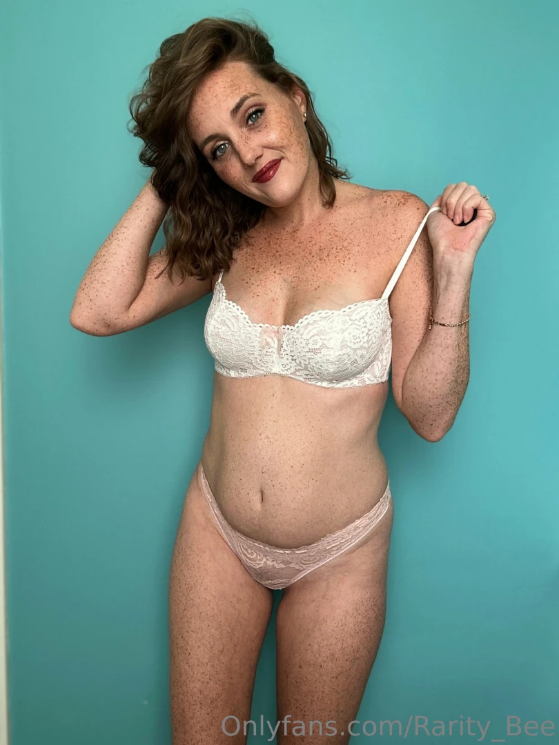 RarityBee 🐝 NO PPV’s! 🔝 0.4% [ rarity_bee ] Onlyfans leaked photo 17564521 on Hotleaks.tv
