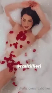 Renata Calcillieri [ rcalcillieri ] Onlyfans leaked video 17979730 on Hotleaks.tv