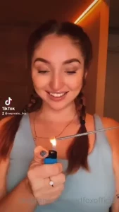 17977933