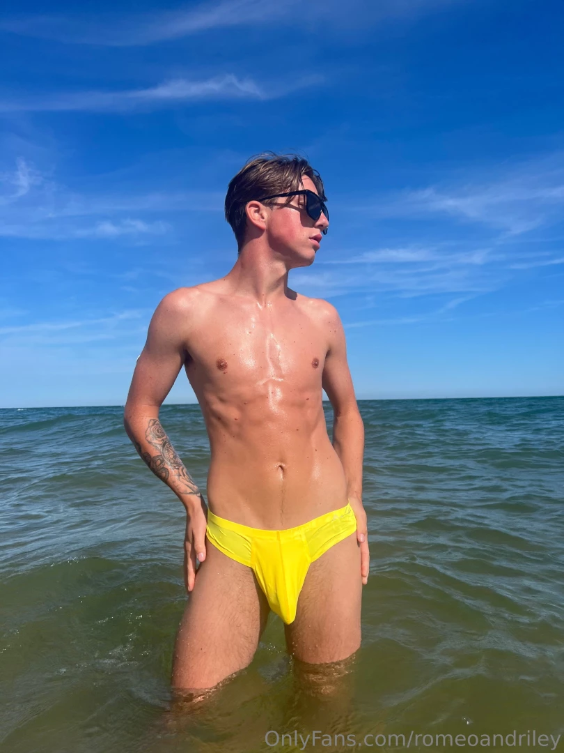 Unmaskedtwinks [ romeoandriley ] Onlyfans leaked photo 18638626 on Hotleaks.tv