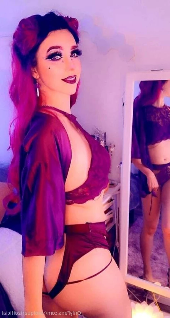 Roseiquartz [ roseiquartzofficial ] Onlyfans leaked photo 17573861 on Hotleaks.tv