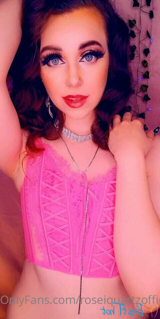 Roseiquartz [ roseiquartzofficial ] Onlyfans leaked photo 17574019 on Hotleaks.tv