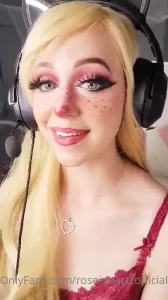 Roseiquartz [ roseiquartzofficial ] Onlyfans leaked video 17974211 on Hotleaks.tv