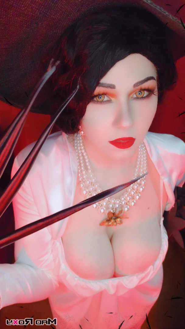 Mad Roxy [ roxymadness ] Onlyfans leaked photo 17313608 on Hotleaks.tv