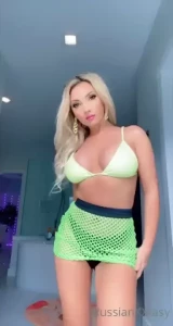 RenyXXtasy [ russianxxtasy ] Onlyfans leaked video 17972807 on Hotleaks.tv