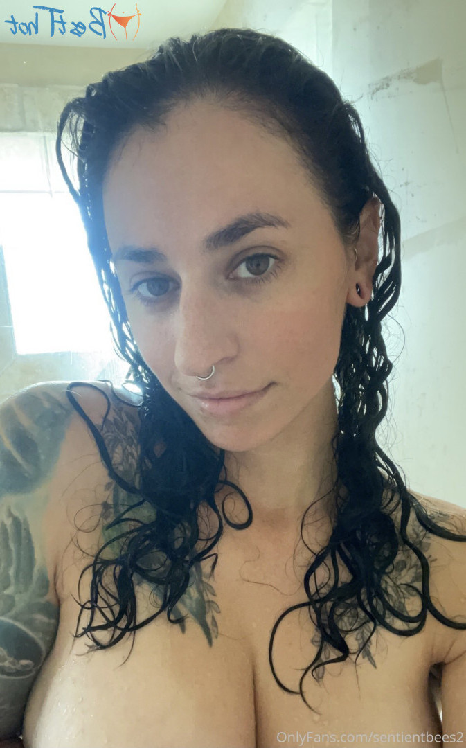 sentientbees2 Onlyfans leaked photo 17704124 on Hotleaks.tv