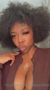 17948885