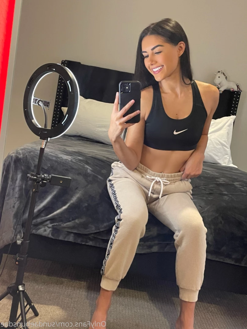 Mia Falls [ sundaebunsdae ] Onlyfans leaked photo 13740128 on Hotleaks.tv