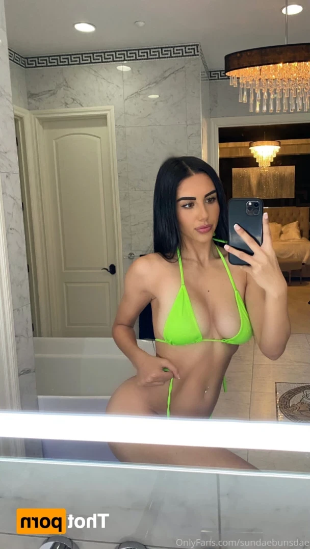 Mia Falls [ sundaebunsdae ] Onlyfans leaked photo 13740258 on Hotleaks.tv