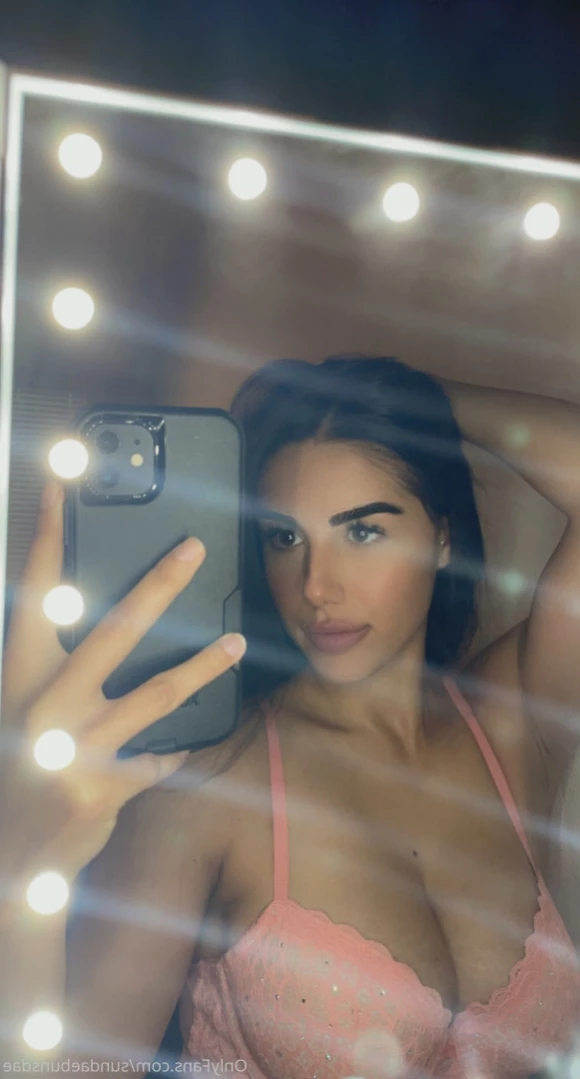 Mia Falls [ sundaebunsdae ] Onlyfans leaked photo 14667529 on Hotleaks.tv