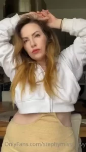 stephymisscurvy Onlyfans leaked video 17946215 on Hotleaks.tv