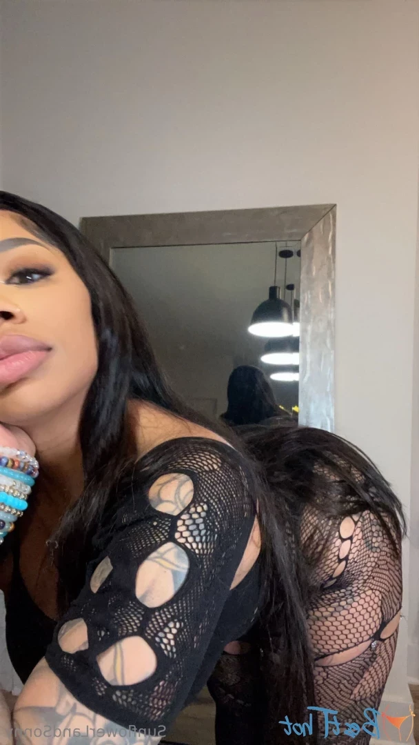 Human Sunflower [ sunflowerland ] Onlyfans leaked photo 18540444 on Hotleaks.tv