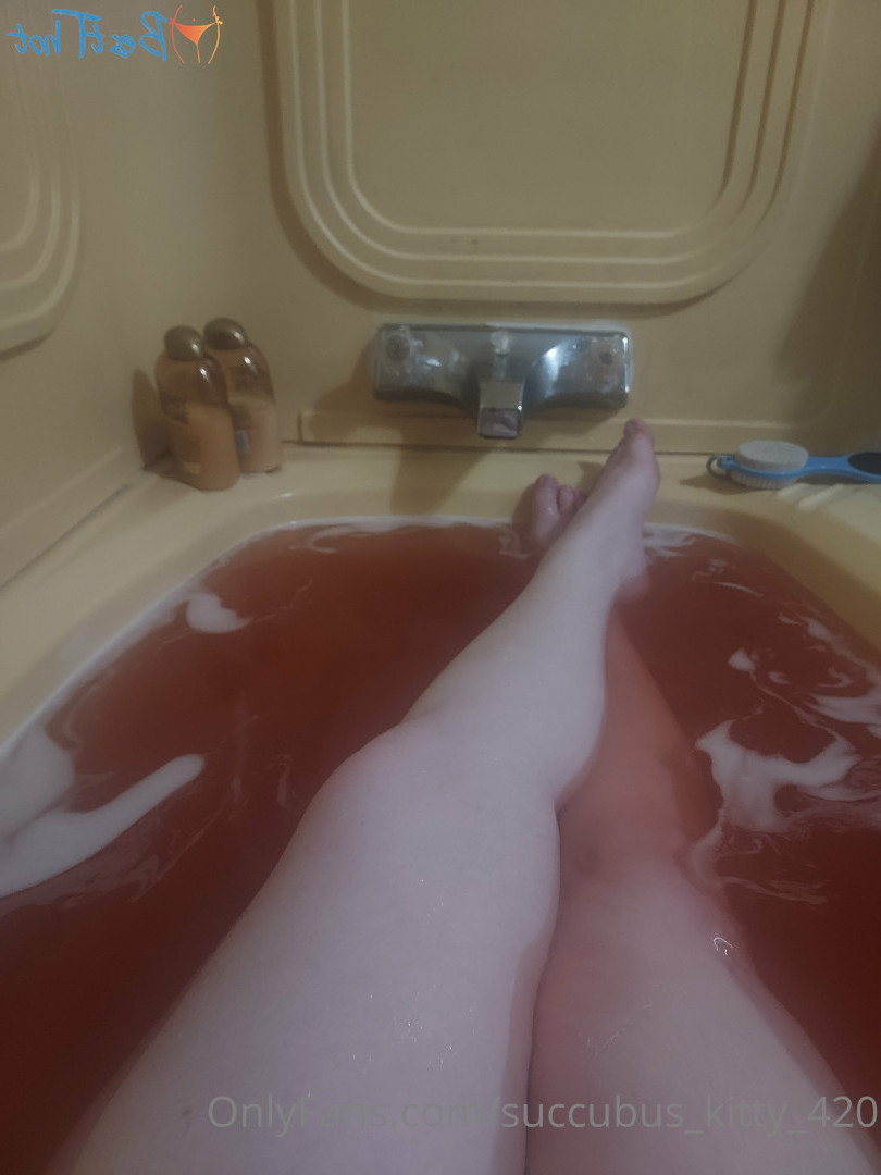 succubus_kitty_420 Onlyfans leaked photo 17963354 on Hotleaks.tv