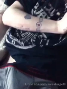 17943756