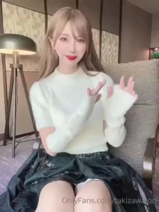 17943121