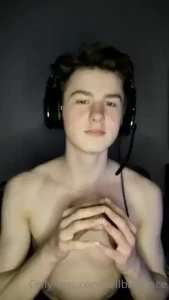 u196716073 Onlyfans leaked video 17942813 on Hotleaks.tv